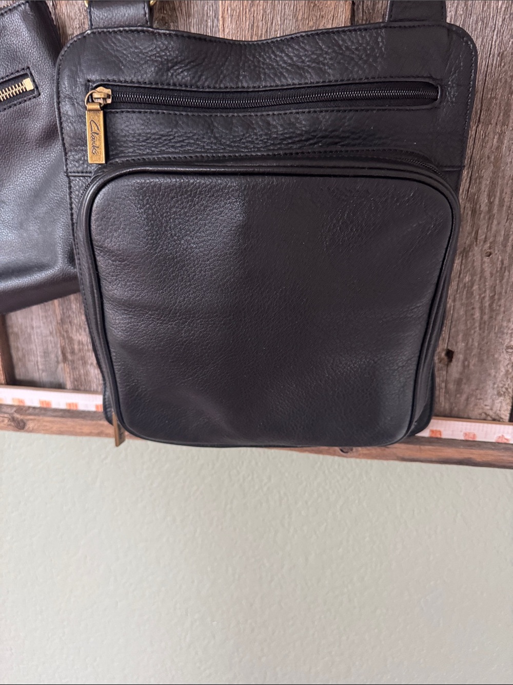 Clarks Black Pebbled Leather Shoulder/Crossbody Bag